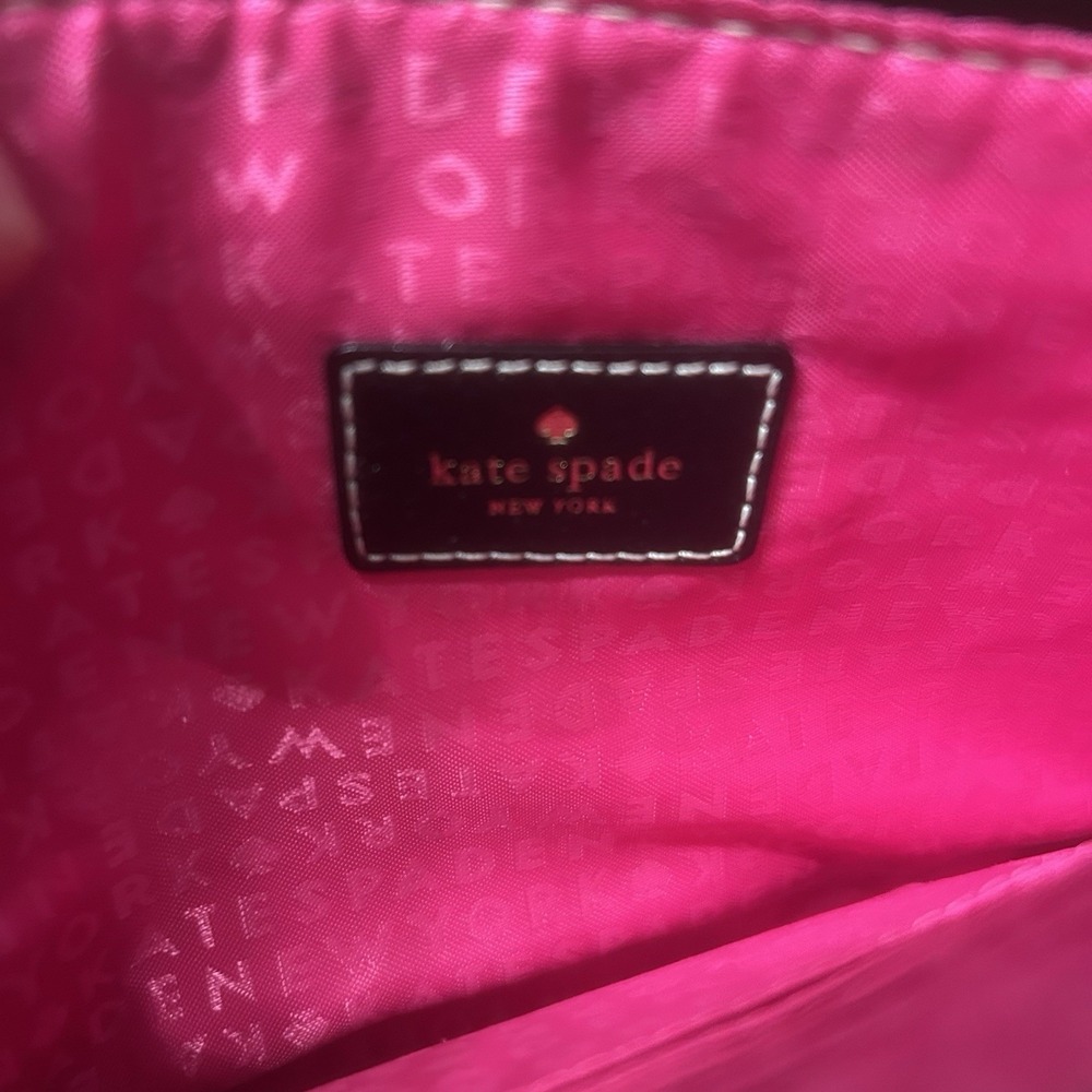 KATE SPADE Pebbled Leather Wristlet Clutch‎ Black Zip Close Pink Liner Cow - Picture 11 of 16